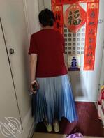 骚妈妈喝多了，在沙发上操妈妈的大骚逼，逼毛都白了