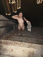 又一次露出～