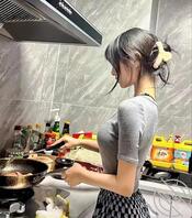 儿媳妇的福利54：我和公公的奸情是不是被发现了？1