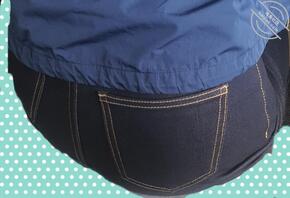 厕拍生两娃的大屁股少妇2