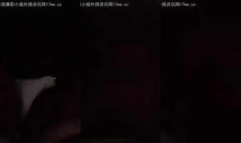 小少妇背着老公偷情