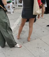 随拍少妇少女的腿脚0