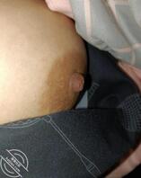 骚穴流了好多水，好想要粗大的鸡巴1