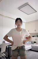 【12】反差艺校学妹约炮真实录像～娇嫩肉体耐操，无套多姿势狂干到她受不了1