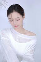 想搞小姨子&hellip;&hellip;看上去比她姐骚多了