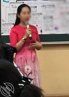 偷拍邻居的妹妹1