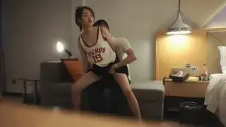 3500网约极品外围女神风骚淫荡从沙发到床上到镜子前