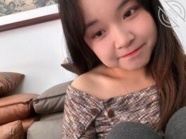 郸城的骚母狗老婆，生活照裸照合图对比，想操她骚逼的速来2