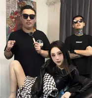 独家曝光快手精神小妹 夏芯琦 遭受大哥无套抽插！厕所内口爆毒龙任由大哥的肉棒调教2