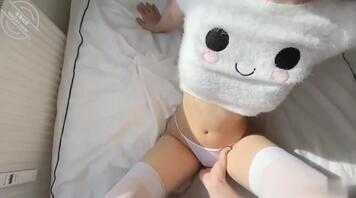 偷吃大奶肥臀白虎少妇（金币福利）