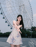 让骚货穿上黑丝后入肏1