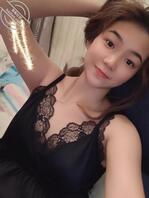 大家喜欢这只母狗吗嘿嘿0