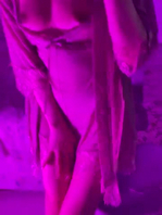 某站女主播，外带三个10分钟视频！