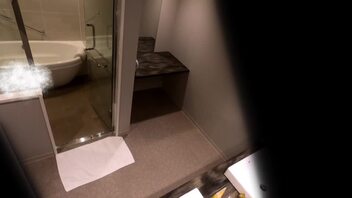 偷拍丈母娘洗澡2