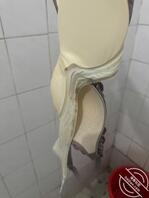 爽玩婶婶和她女儿的内衣1